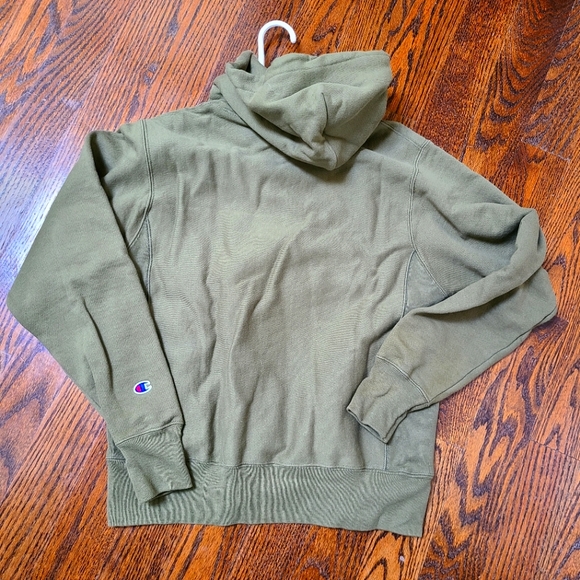 Champion Reverse Weave Green Hoodie - Picture 5 of 6